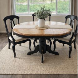 Kitchen Table & Chairs – Farmhouse Style