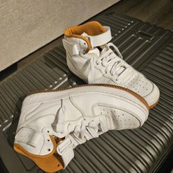 Nike Air Force Mid 9.5 (Tan/White) [Gum Bottom]