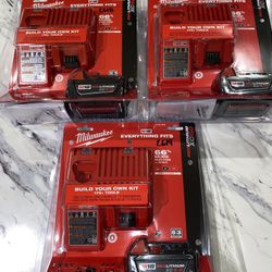 Milwaukee M18 5.0 Battery And Charger Kit