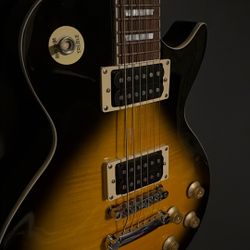 Les Paul Guitar