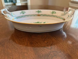 Herend Chinese Bouquet Handled Dish Smoke and pet free household