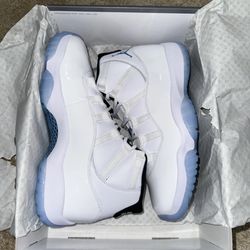 Legend Blue 11s Perfect Condition Size 10.5
