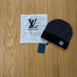 Lv Beanie