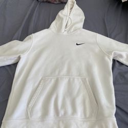 White Nike Hoodie Sweater/Jacket