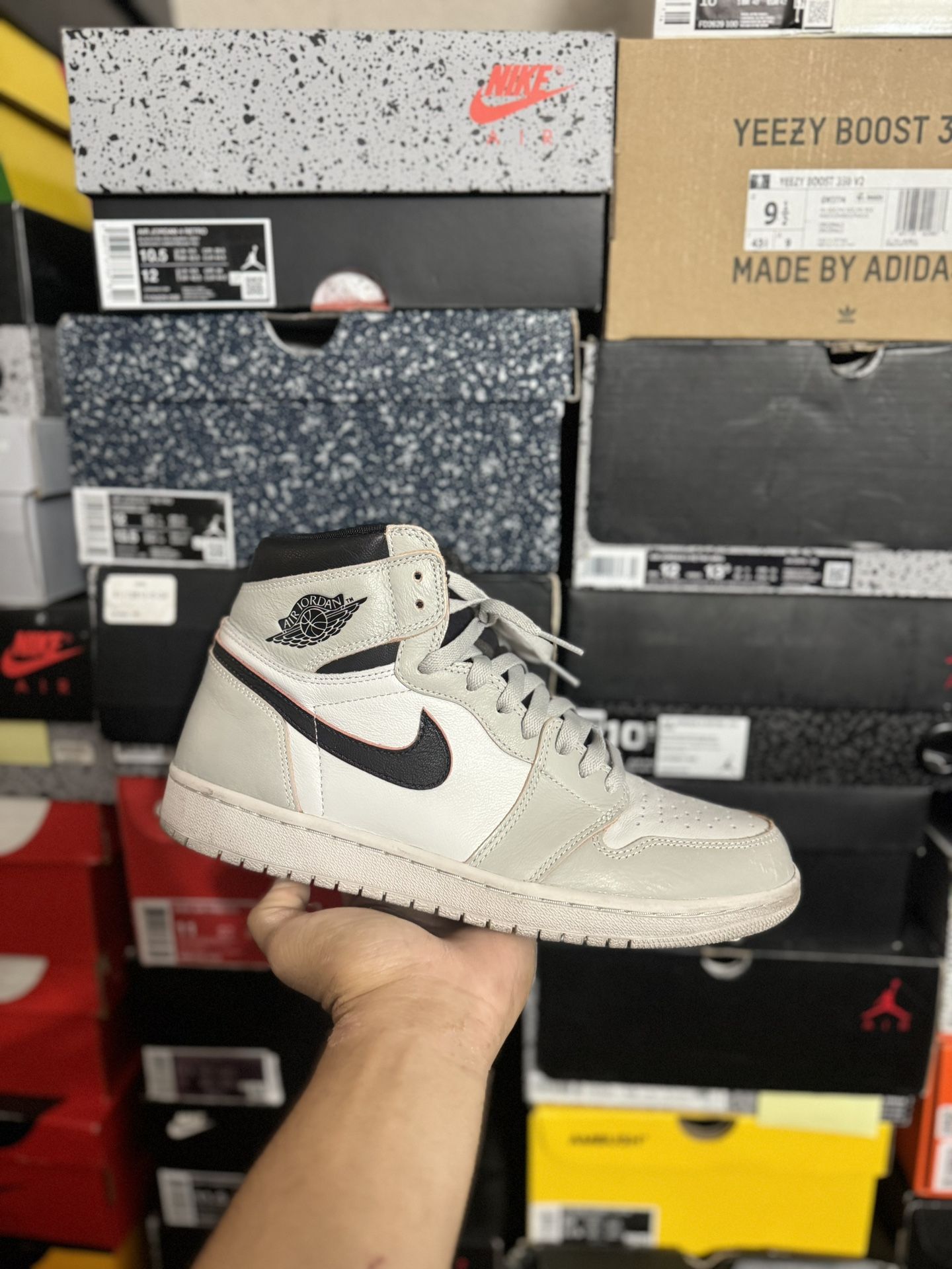 Jordan NYC To Paris 1s size 10.5 VNDS