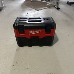M18 Vacuum 