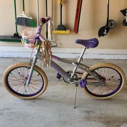 Girls Bike Excellent Shape