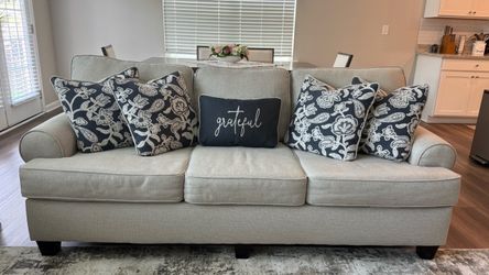 Gray Sofa & Loveseat Set – Excellent Condition – $749