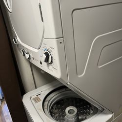 Washer dryer unit