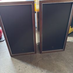 Vintage Pioneer CS-33 Speakers