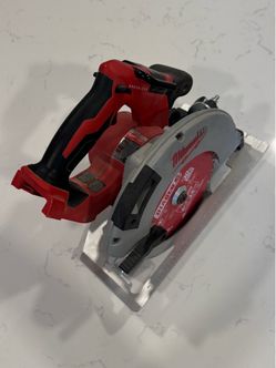 Milwaukee M18 Brushless 7-1/4" Circular Saw
