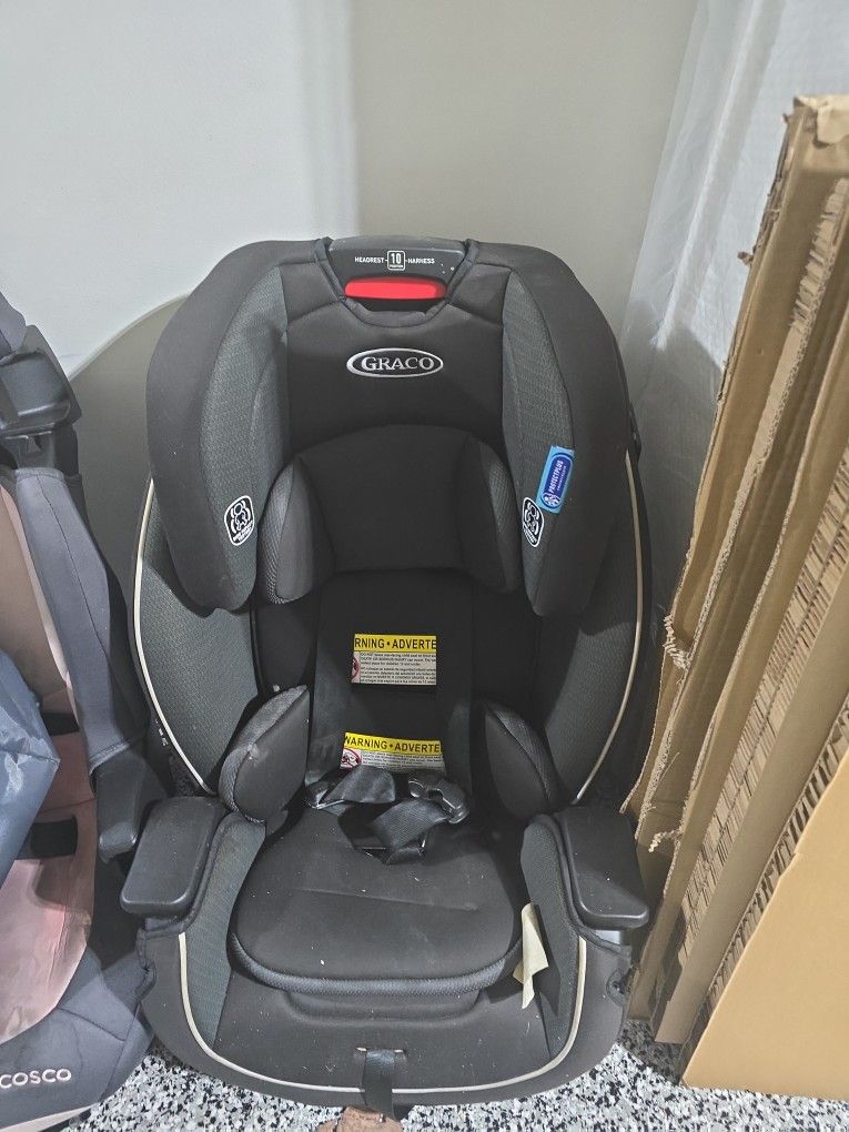 Graco Car Seat For Kids - 40