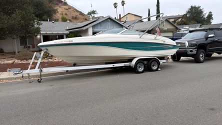 1995 Rinker Speed Boat For Sale