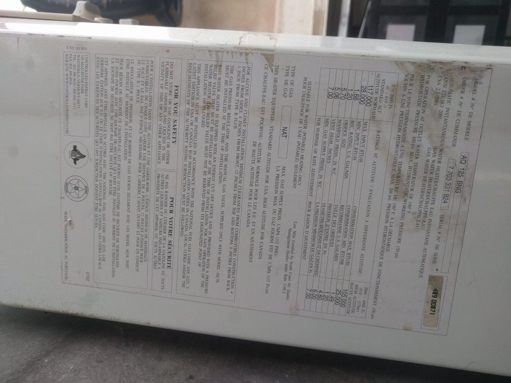 Bosch Aquastar Tankless Gas Hot Water Heater Model Aq 125 BNG for Sale in  Las Vegas, NV - OfferUp
