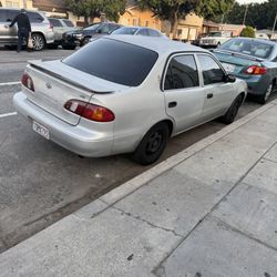 Toyota Corolla 