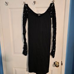 bebe Sleeved Black Dress (Size: S)