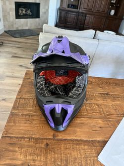 Full Face helmet Size L