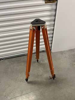 Instrument tripod