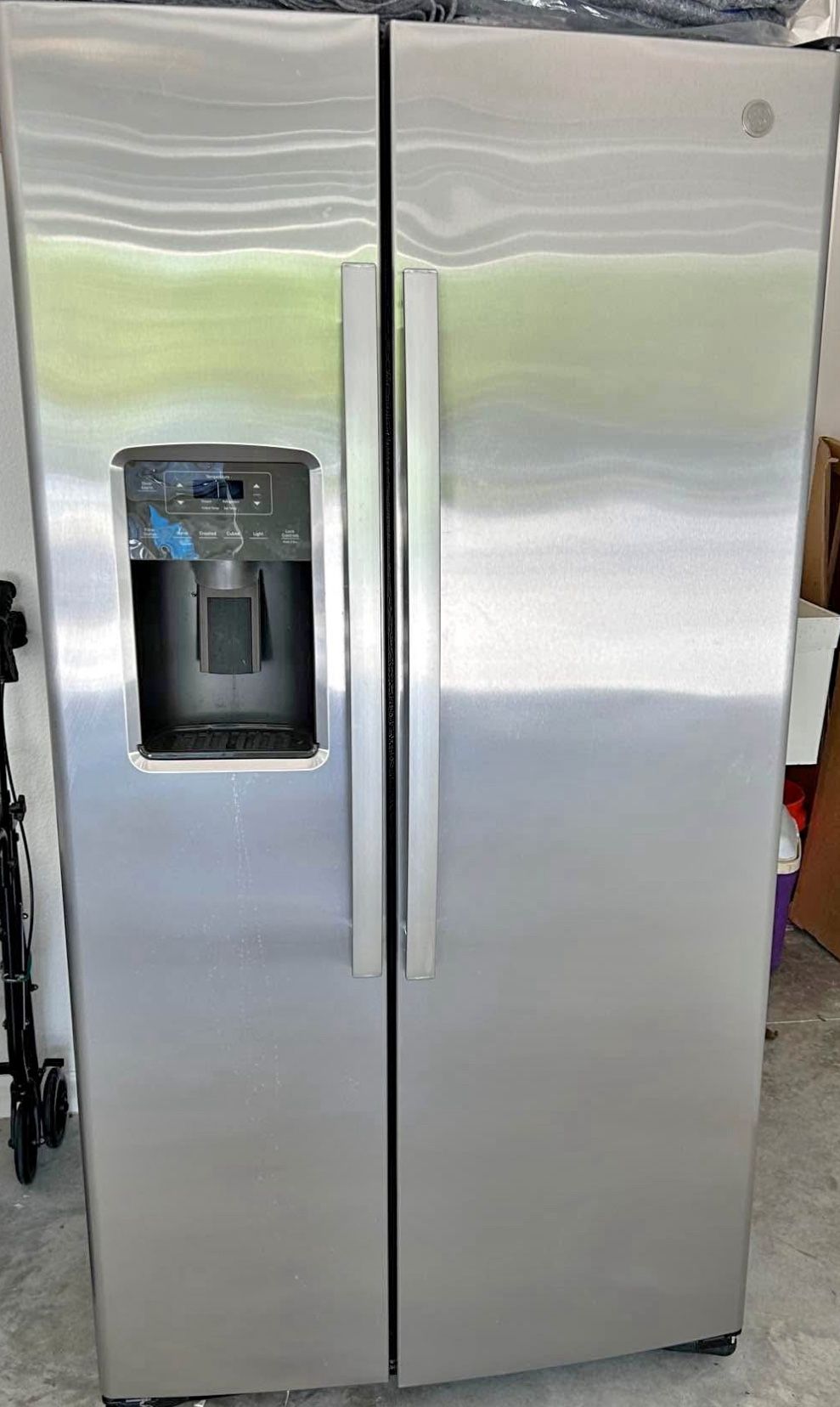 2023 Model Stainless Steel 25 Cubic Feet Side By Side Refrigerator