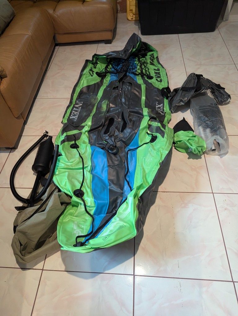 Solo Inflatable kayak