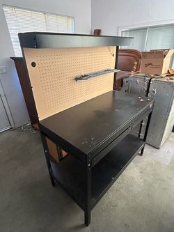 Metal workbench