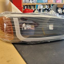 GMC Sierra Headlights 