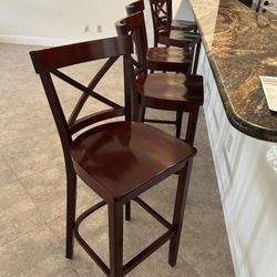 Give Nice Indoor Bar Stools