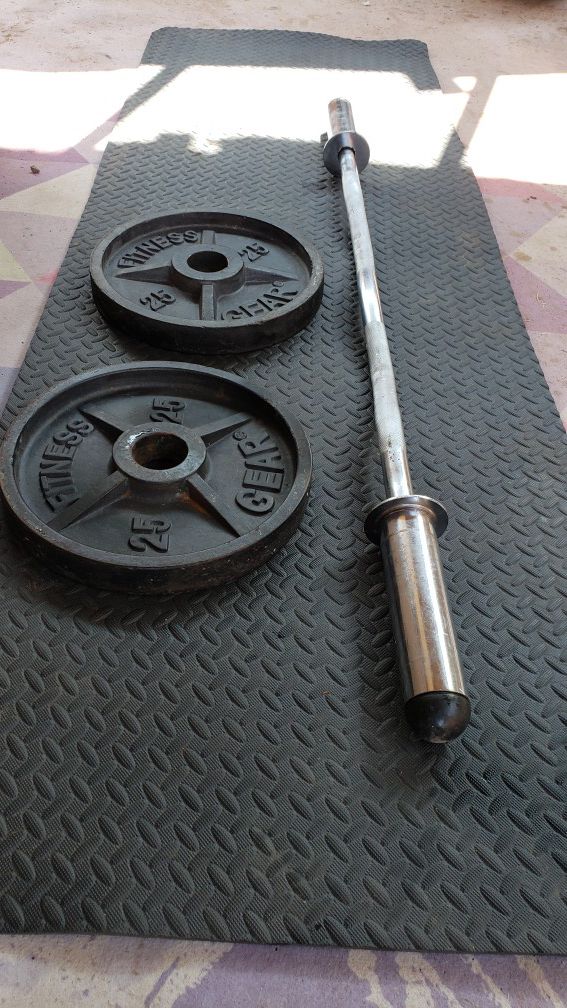 Curl bar with 25lb weights