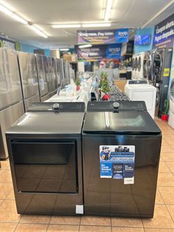 LG 5.5 Cu Ft Washer And Gas Dryer Top Load Set