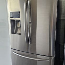 SAMSUNG REFRIGERATOR.  36"