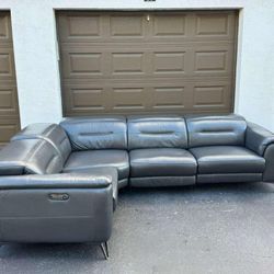 Sectional Couch/Sofa - Electric Recliners - Delivery Available 🚛