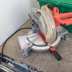 Table Top Skill-saw 