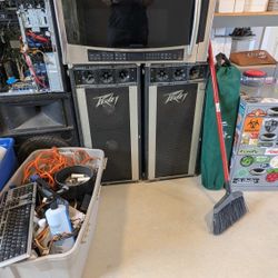 YAMAHA AND PEAVY CABINETS - NON WORKING