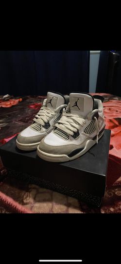 Jordan 4.military Blacks