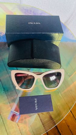 Prada Cat Eyes Sunglasses