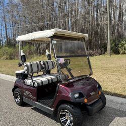 Yamaha Golf Cart (New Batteries)
