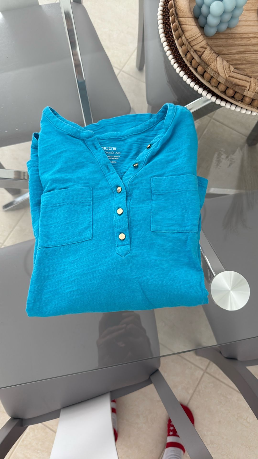 Chico's Women's Size Medium Turquoise Three-Quarter Length Sleeve