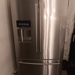 Stainless Steel Kitchenaid Refrigerator 