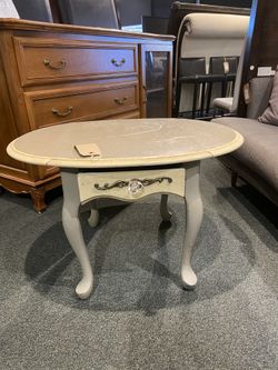 SIDE TABLE : Oval 2-tone light grey Side Table w/ 1 drawer & drop leaf SKU 3XA5ZL