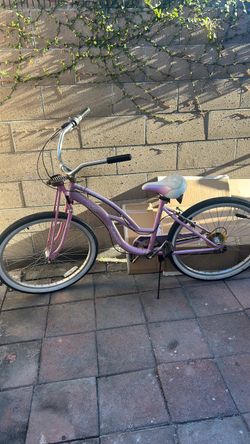 Pink beach cruiser