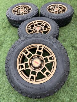 Trd pro wheels Toyota Tacoma 4Runner rims and tires wheels tires