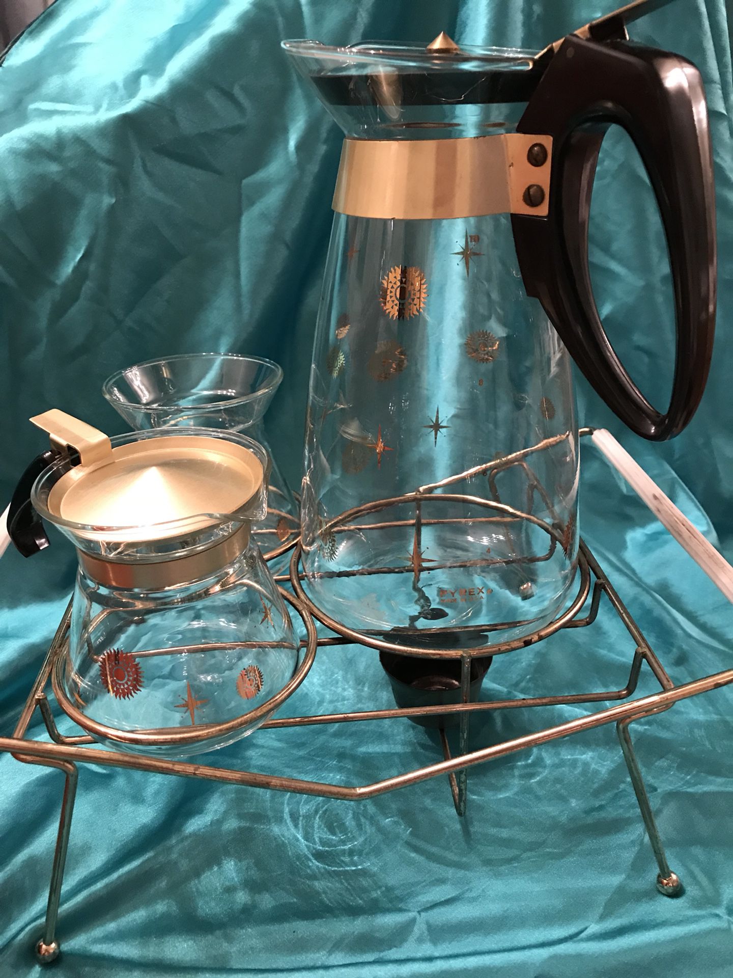 Pyrex carafe set with sugar, creamer and candle warmer for Sale in Modesto,  CA - OfferUp