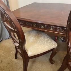 Dining room table