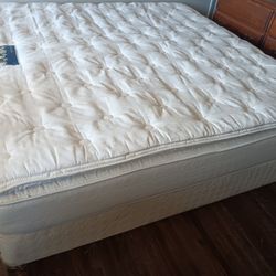 King-Size Mattress & Boxspring With Free Delivery!