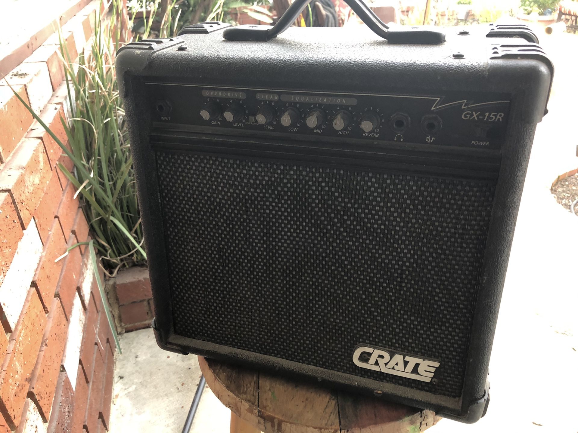 Crate 15w amp for electric guitar