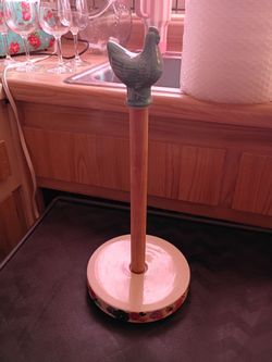 Pioneer Woman Blue Hen Paper Towel Holder Country Kitchen Decor Chicken Figural