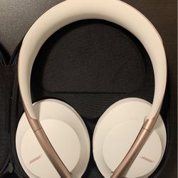 Bose Noise Cancelling Headphones