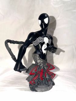 Symbiote spiderman mini bust. Diamond select. 2002