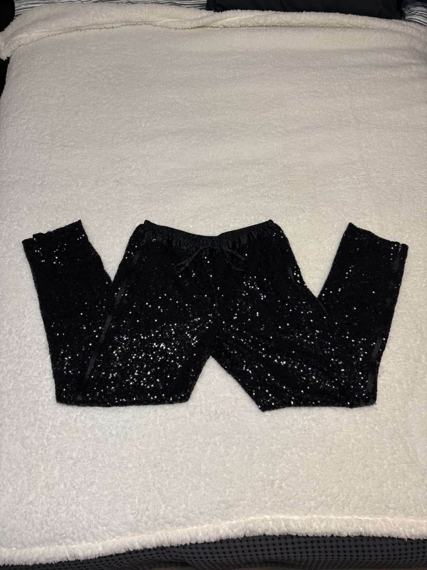 Bebe Women Black Full Sequin Tapered Pants