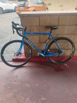 Soma fog cutter gravel bike $350